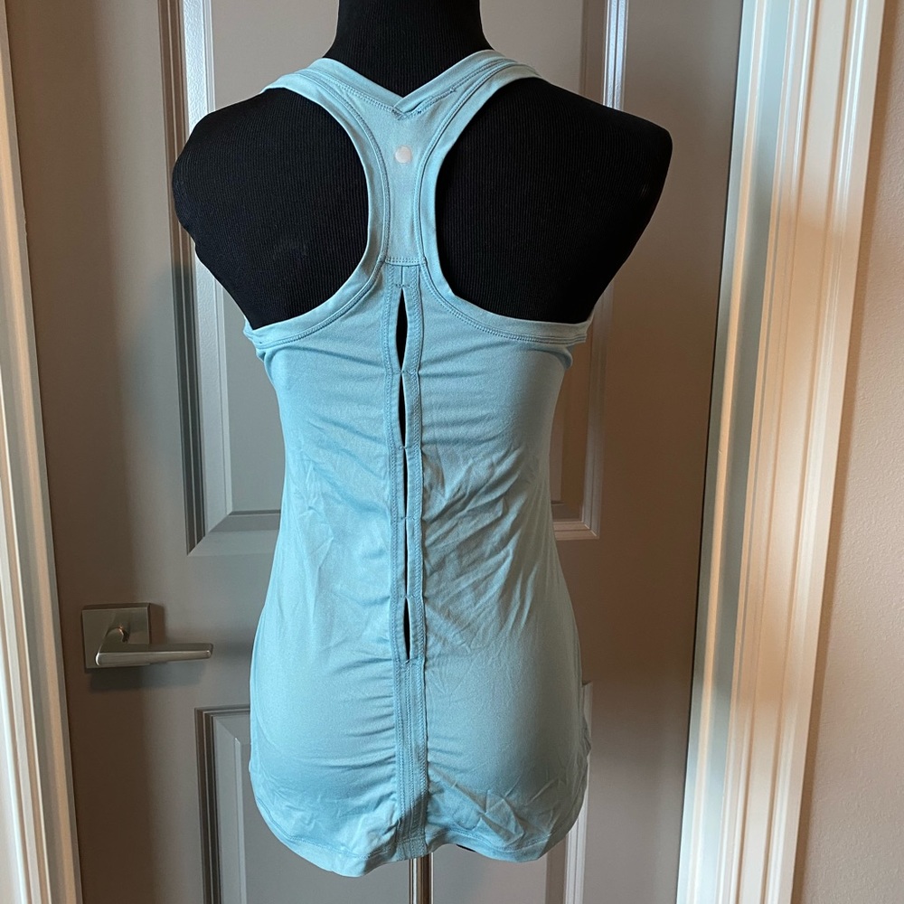 Workout Top - Picture 2 of 2
